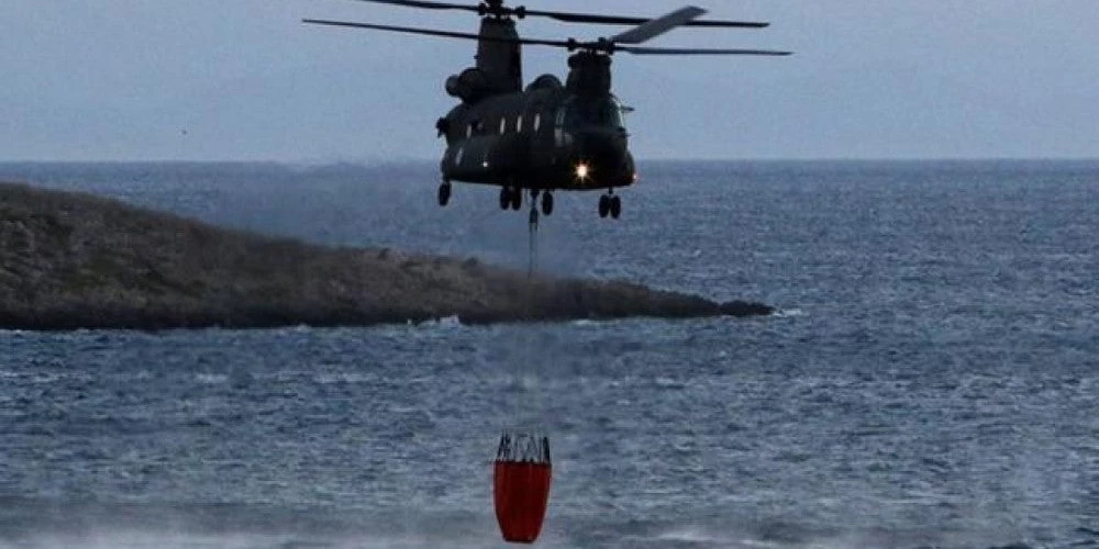 Πρωτοφανές: Χωρίς ασύρματο οι χειριστές των ελικοπτέρων στις πυρκαγιές στο Μάτι!